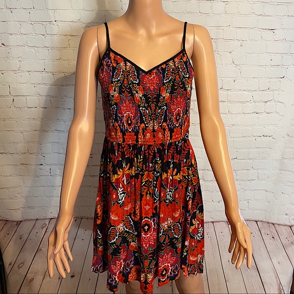 Band of Gypsies Dresses & Skirts - Band of Gypsies black, orange, & red boho dress size mediun